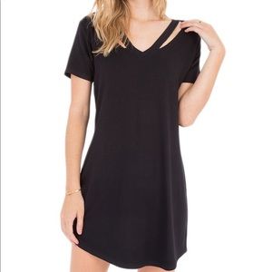 Cut out V neck dress